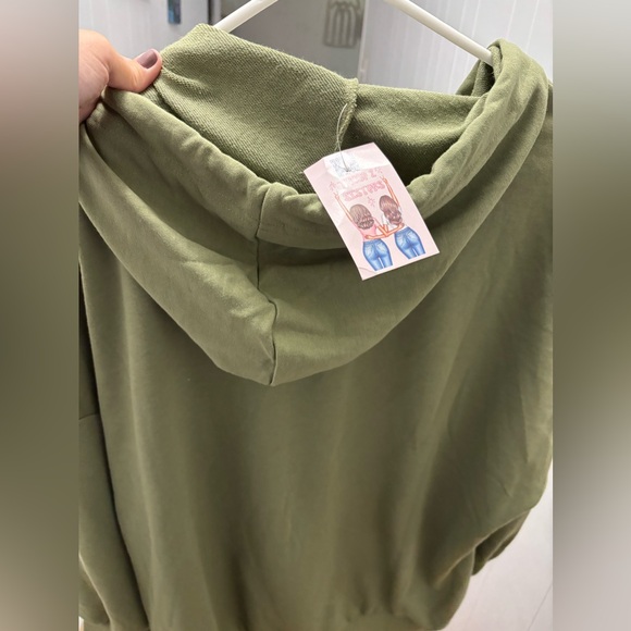 Women’s sweatshirt hoodie. Size large. New with tags - Picture 4 of 4